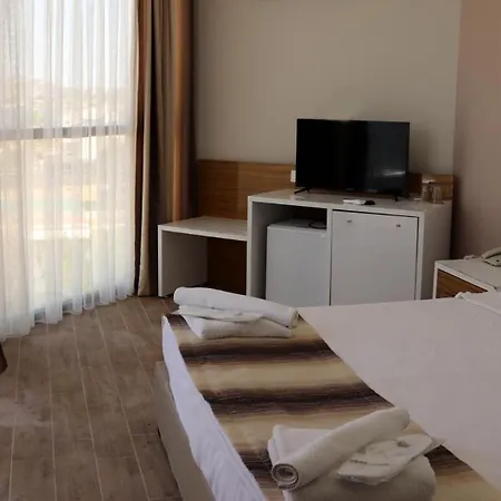 Cesme Farm Hotel